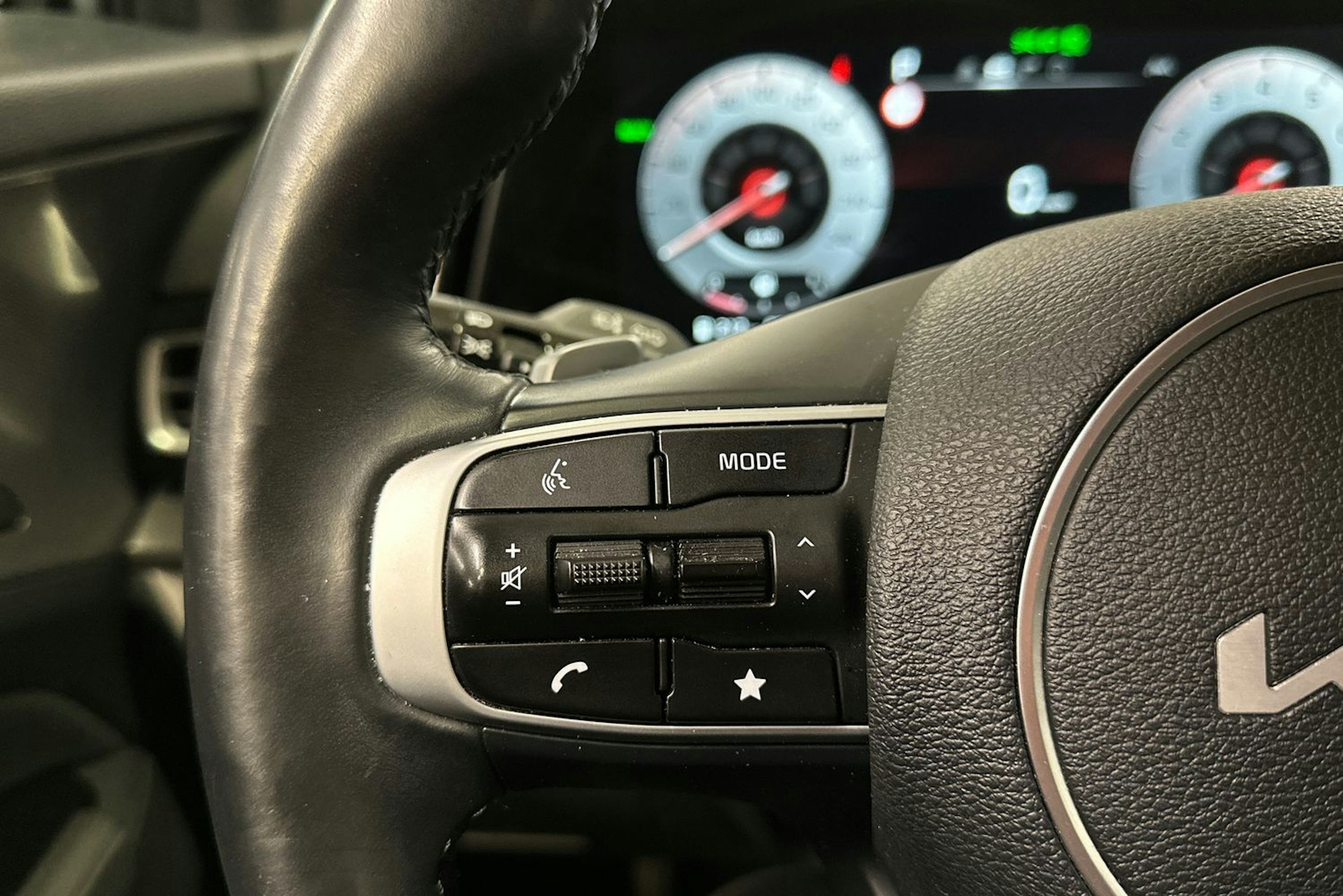 harmaa Kia Sportage 2023 kuva 29.