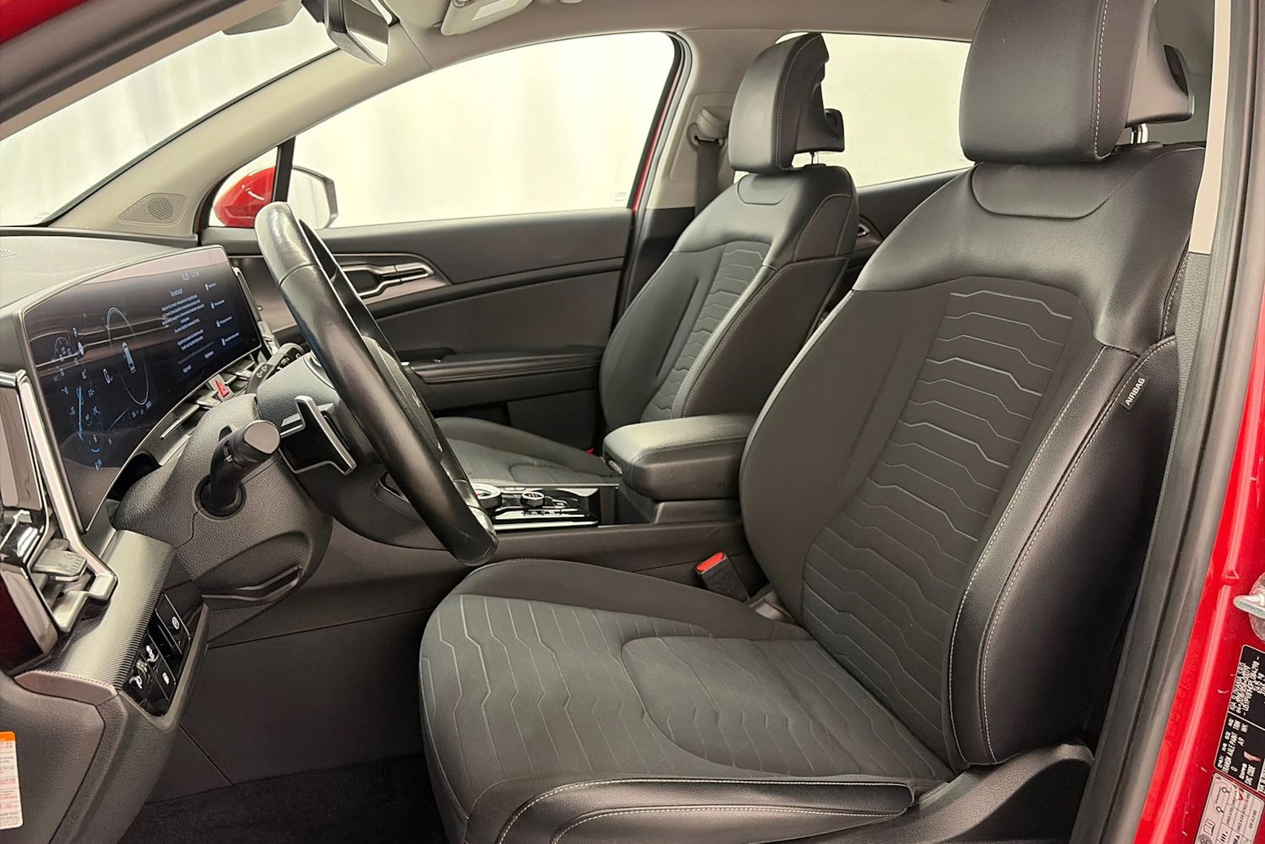 punainen Kia Sportage 2023 kuva 12.