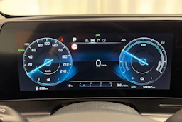 punainen Kia Sportage 2023 kuva 15.