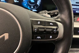 punainen Kia Sportage 2023 kuva 17.