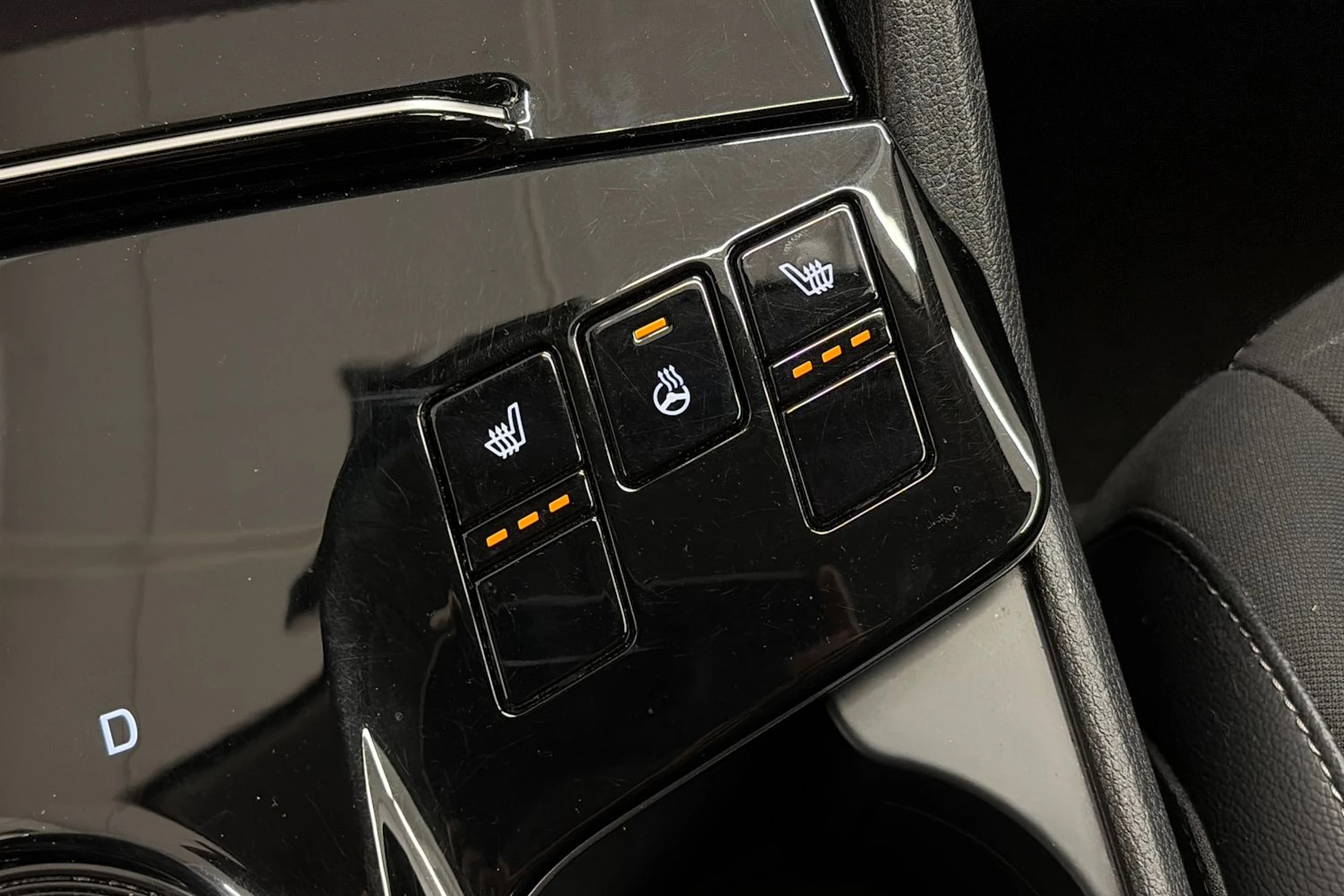 punainen Kia Sportage 2023 kuva 24.