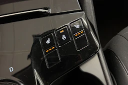 punainen Kia Sportage 2023 kuva 24.