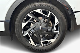 valkoinen Kia Sportage 2023 kuva 9.