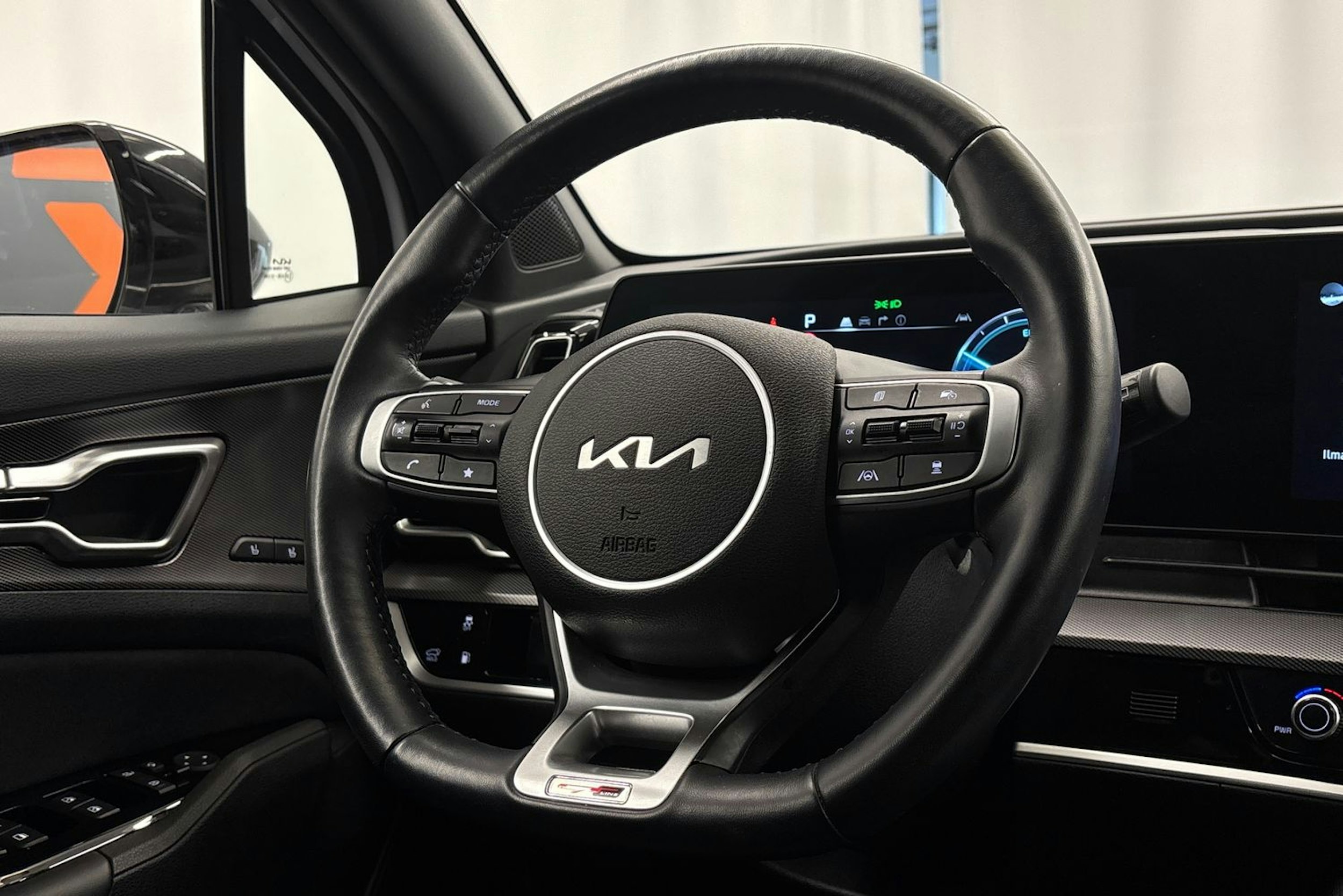 valkoinen Kia Sportage 2023 kuva 14.