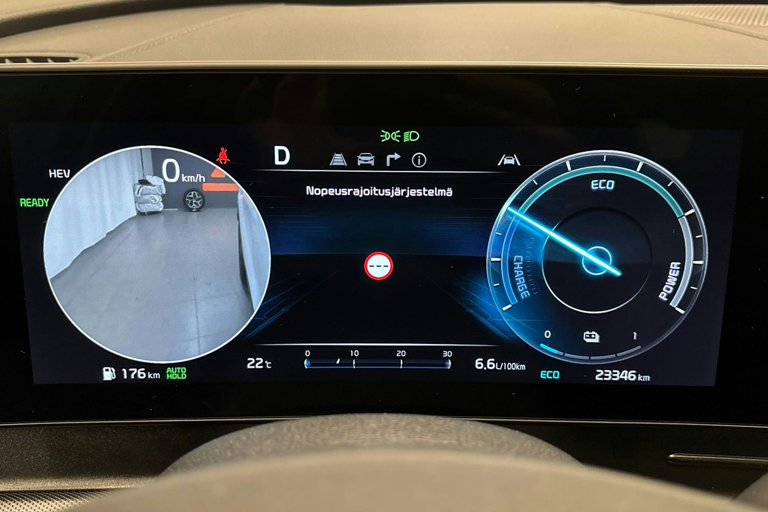 valkoinen Kia Sportage 2023 kuva 18.