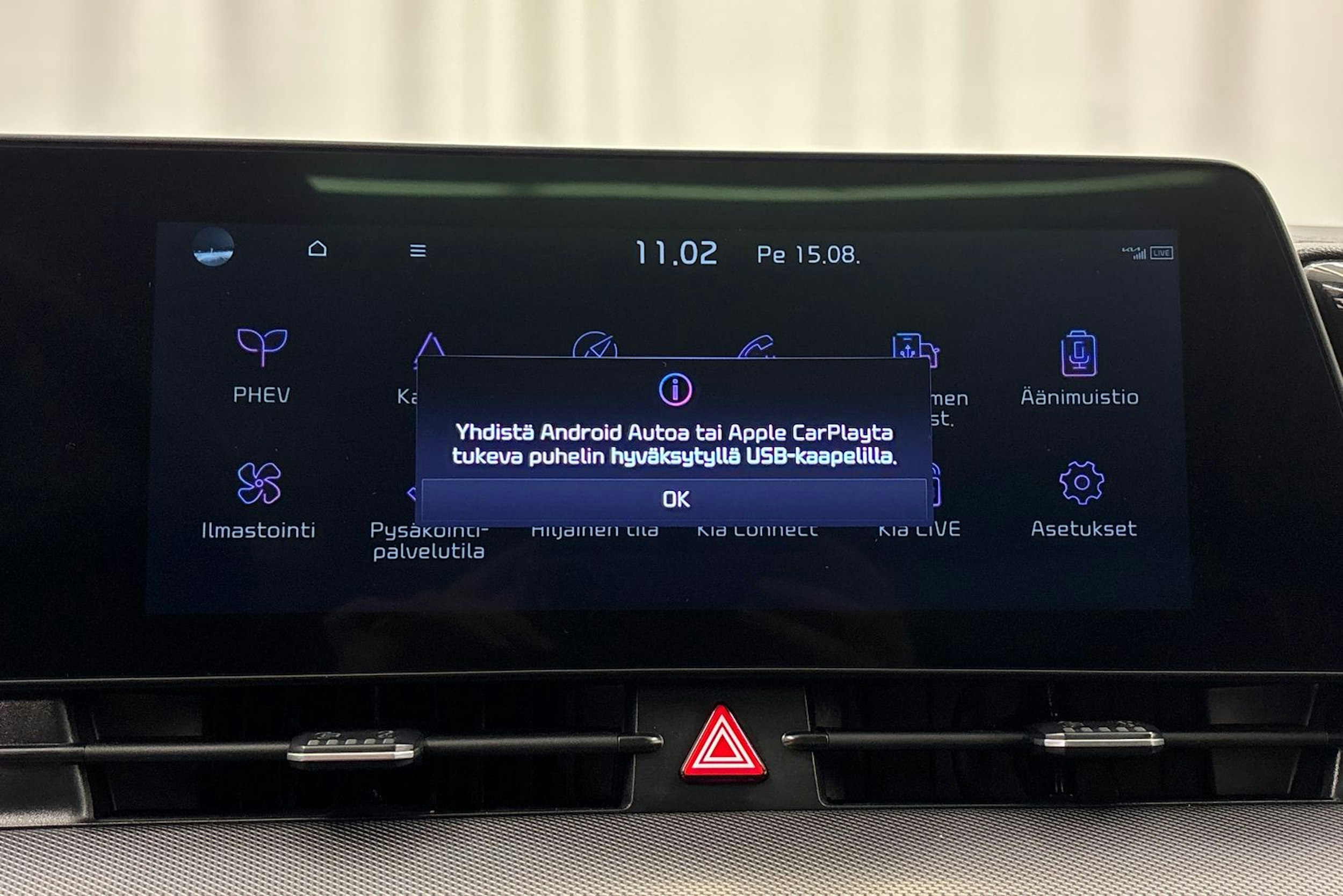 valkoinen Kia Sportage 2023 kuva 19.