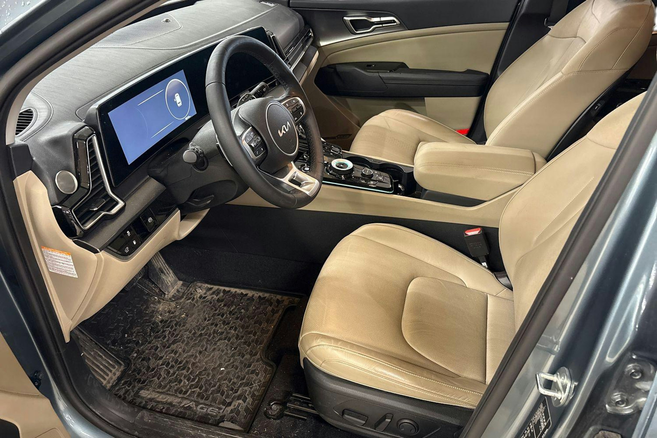 harmaa Kia Sportage 2024 kuva 3.