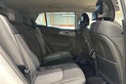 valkoinen Kia Sportage 2024 kuva 14.
