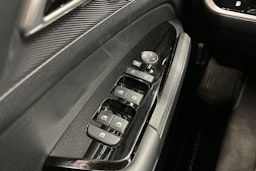 valkoinen Kia Sportage 2024 kuva 29.