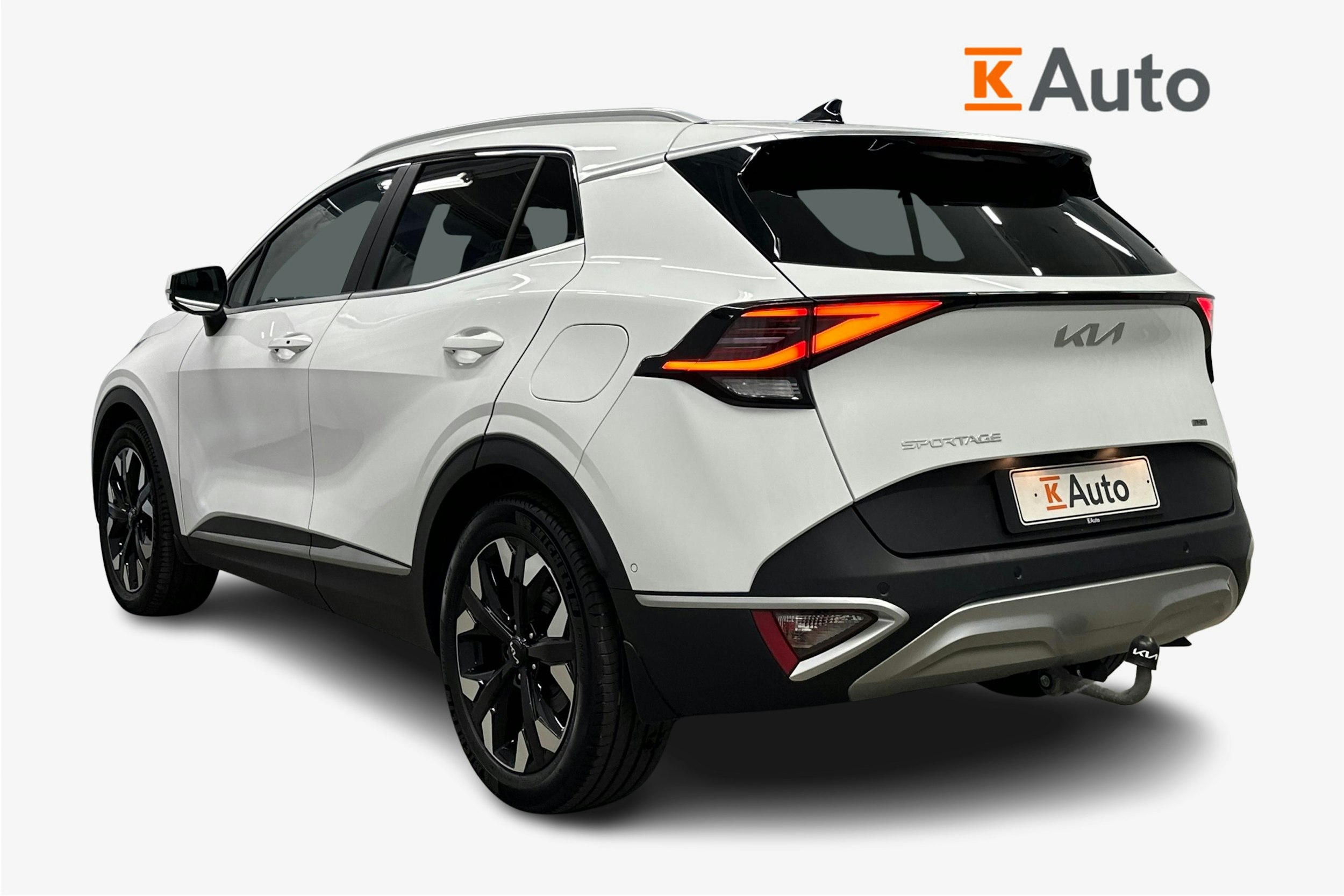 valkoinen Kia Sportage 2025 kuva 2.