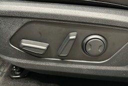 valkoinen Kia Sportage 2025 kuva 18.