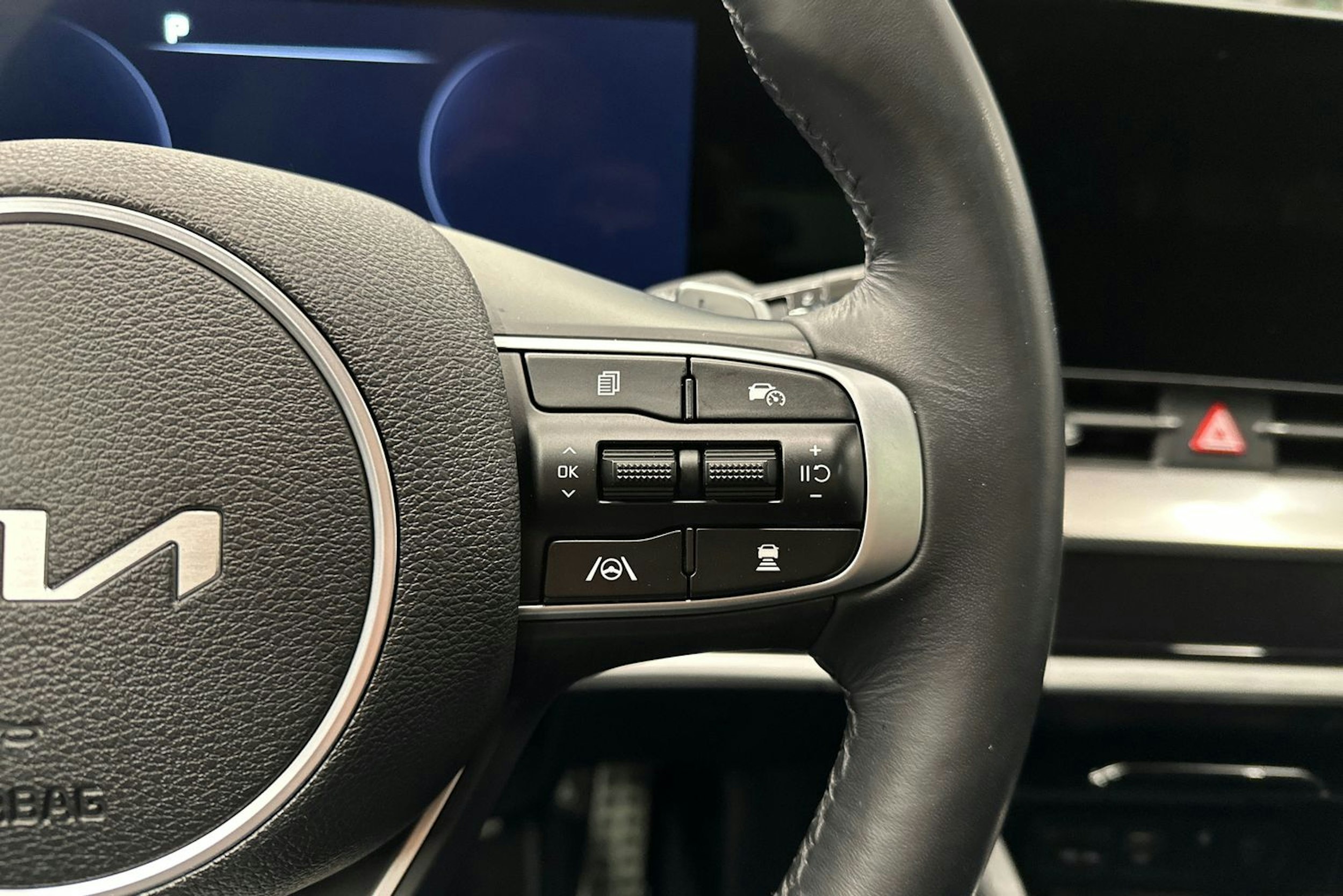 valkoinen Kia Sportage 2025 kuva 15.