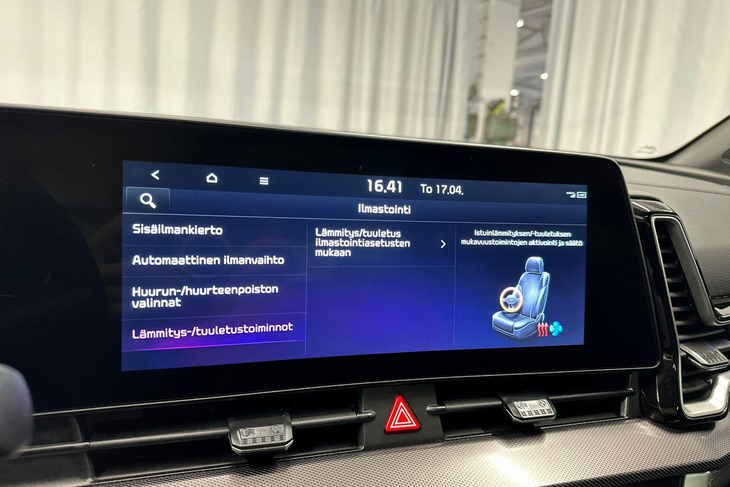 valkoinen Kia Sportage 2025 kuva 24.