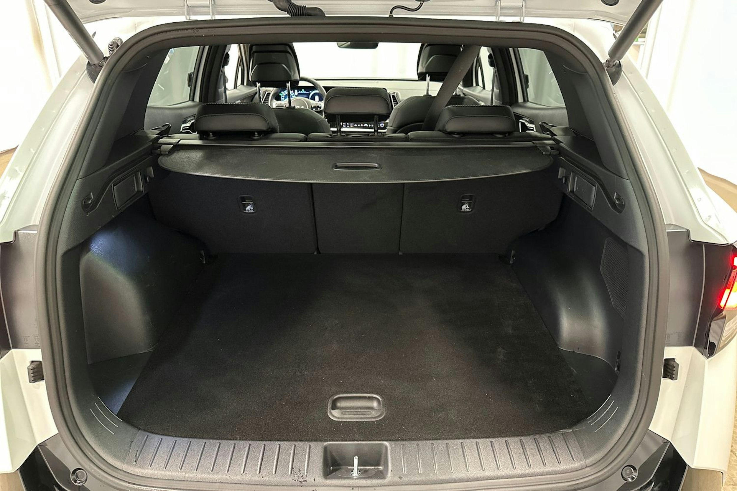 valkoinen Kia Sportage 2025 kuva 38.