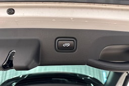 valkoinen Kia Sportage 2025 kuva 39.