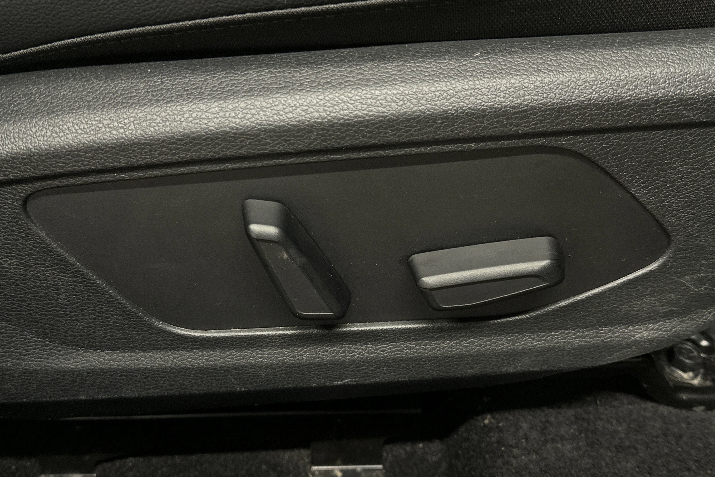 vihreä Kia Sportage 2025 kuva 16.