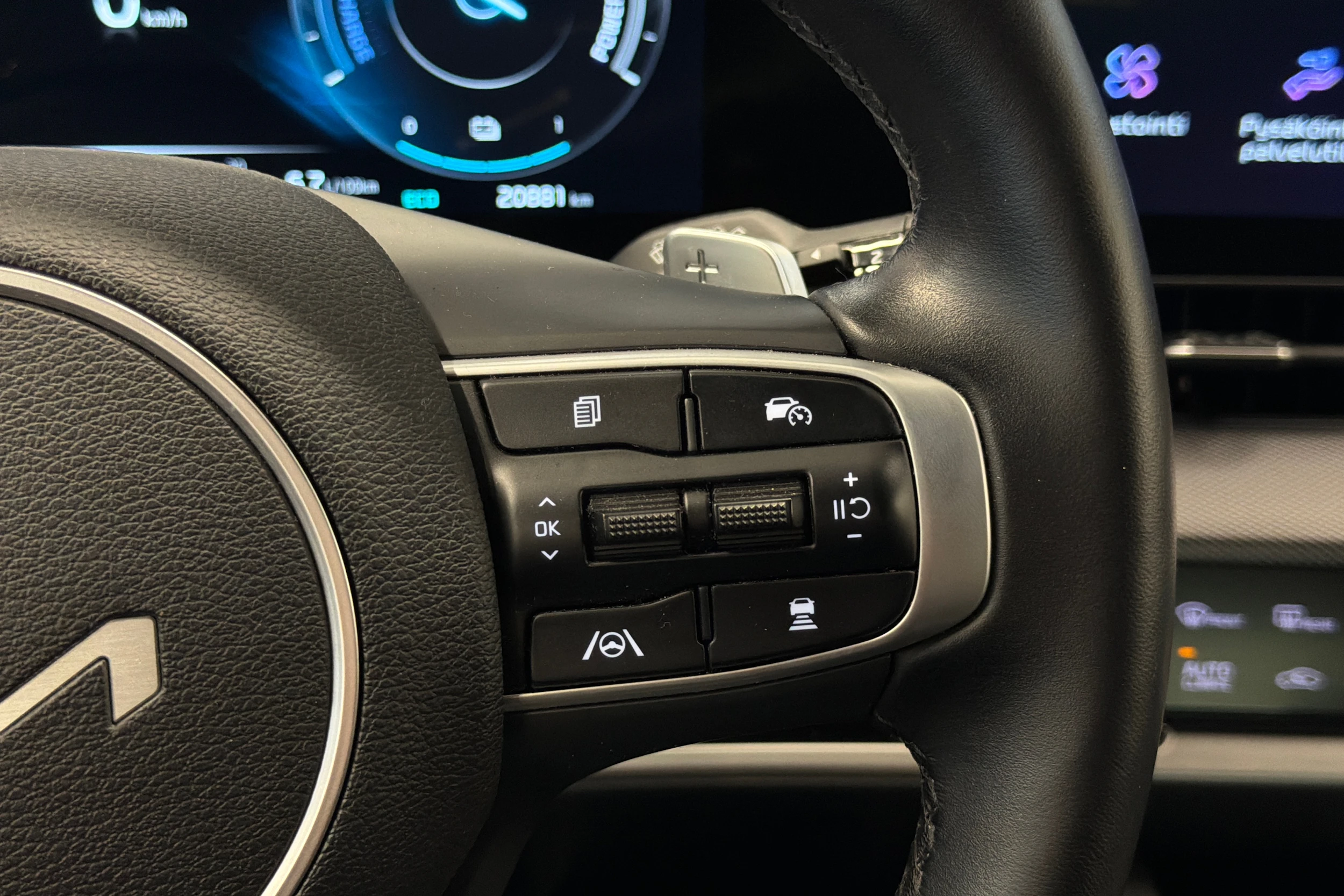 Harmaa Kia Sportage 2025 kuva 17.