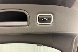 harmaa Kia Stinger 2018 kuva 13.