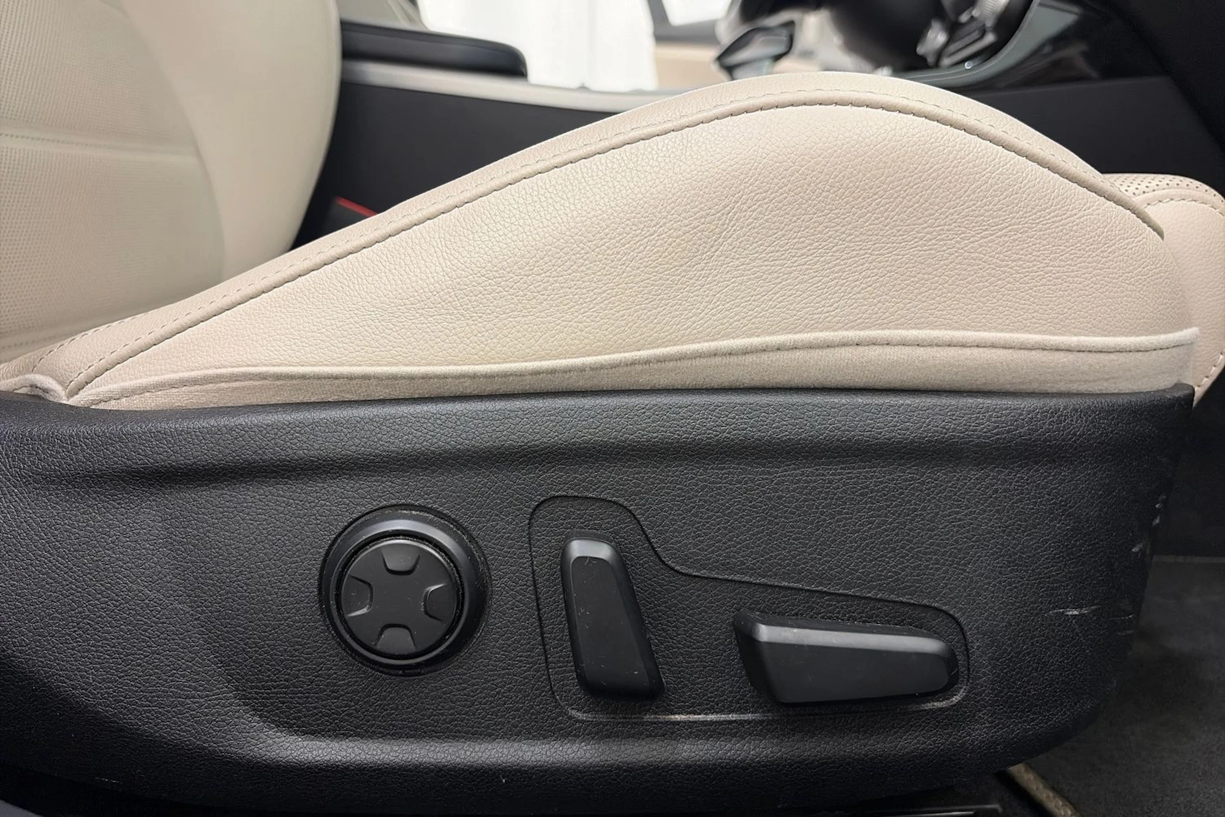 harmaa Kia Stinger 2018 kuva 17.