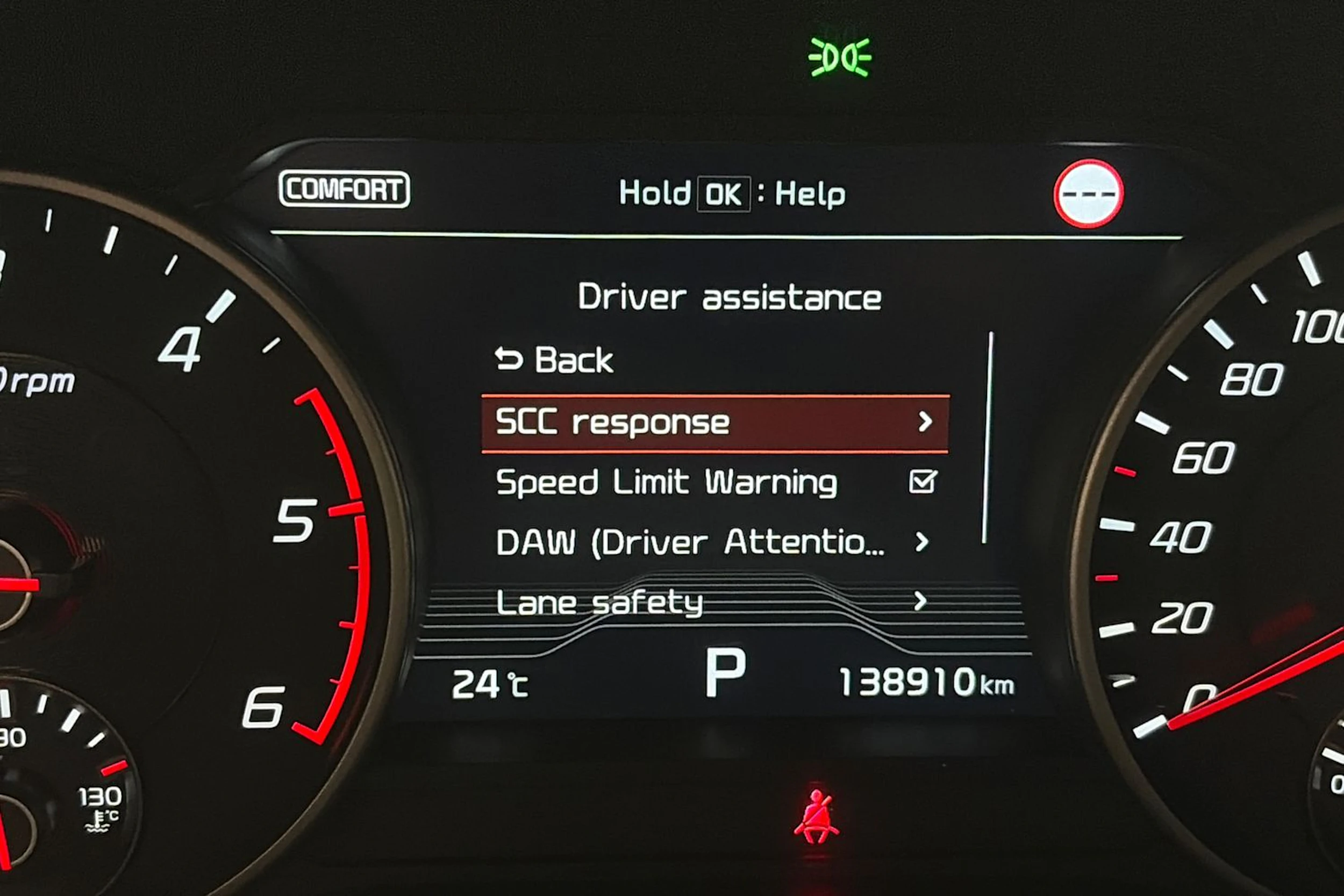 harmaa Kia Stinger 2018 kuva 21.