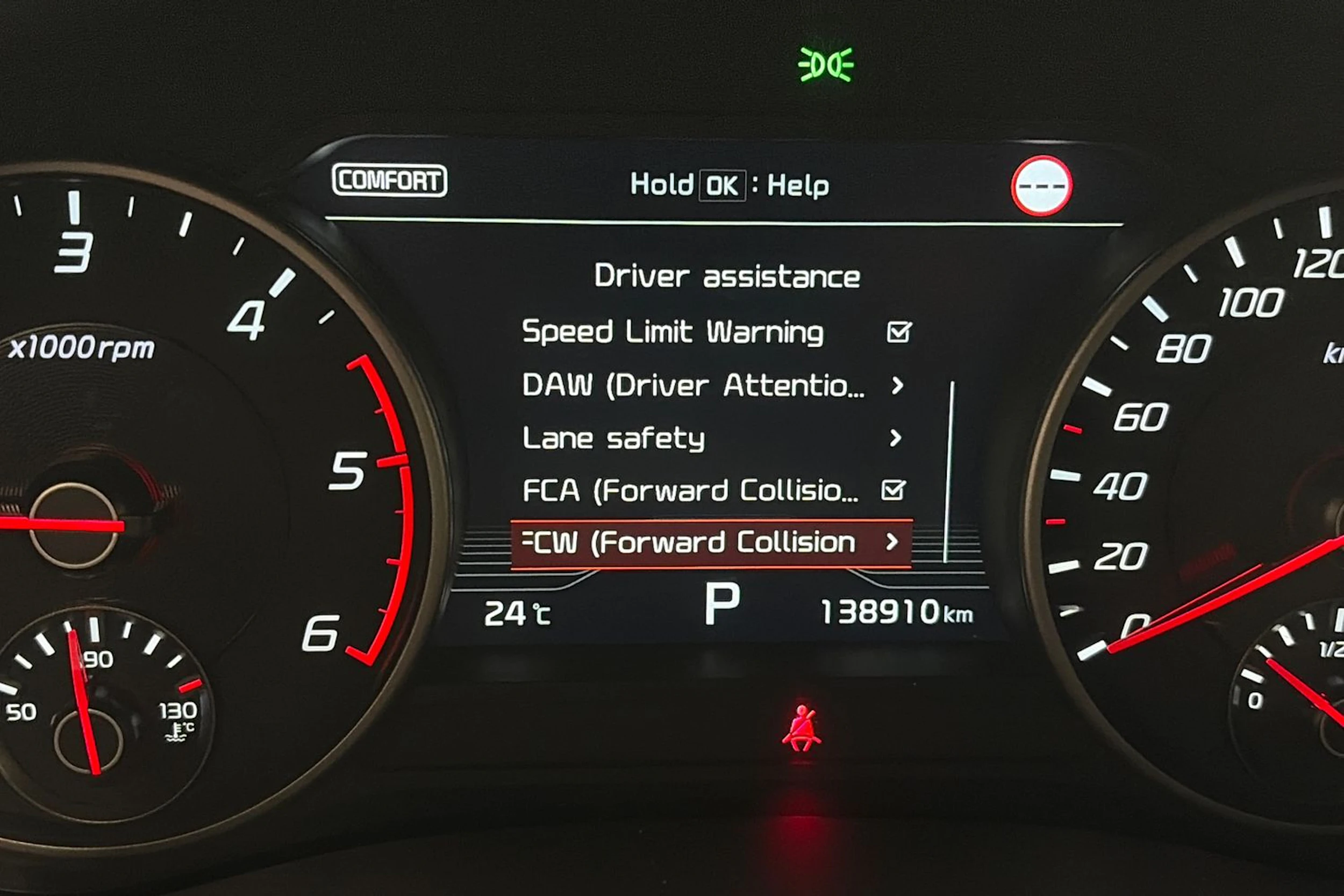 harmaa Kia Stinger 2018 kuva 22.