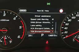 harmaa Kia Stinger 2018 kuva 22.