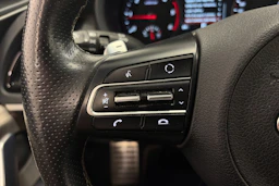 harmaa Kia Stinger 2018 kuva 23.