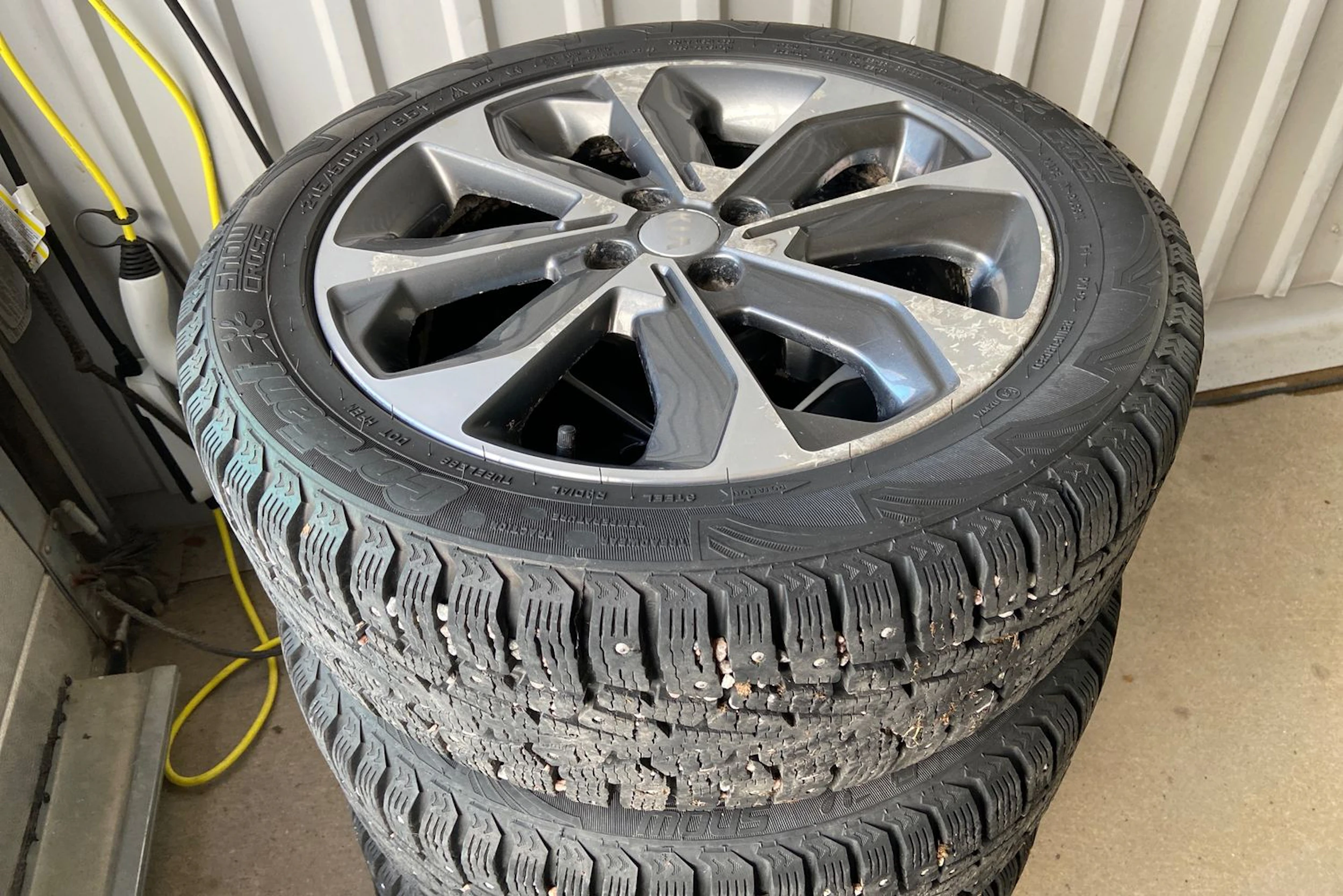 sininen Kia Stonic 2018 kuva 15.