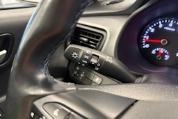 ruskea (beige) Kia Stonic 2018 kuva 17.
