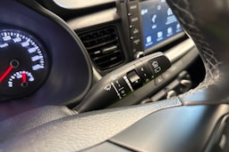 ruskea (beige) Kia Stonic 2018 kuva 18.