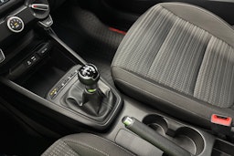 ruskea (beige) Kia Stonic 2018 kuva 23.