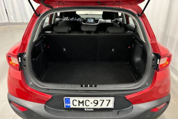 punainen Kia Stonic 2019 kuva 17.