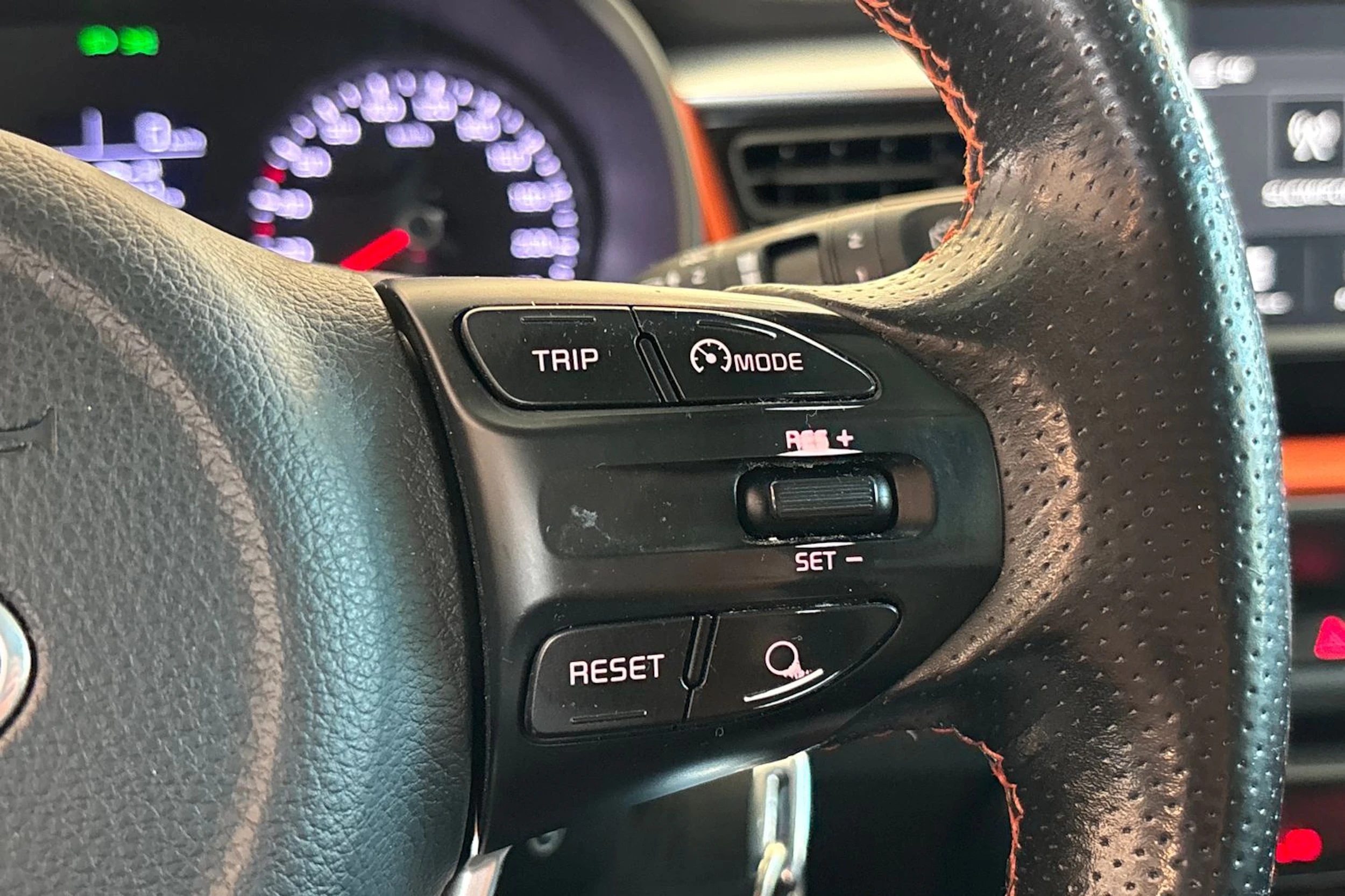 ruskea (beige) Kia Stonic 2019 kuva 12.