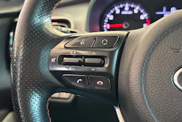 ruskea (beige) Kia Stonic 2019 kuva 13.