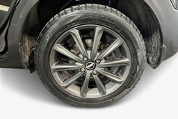 Musta Kia Stonic 2020 kuva 11.