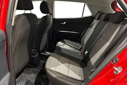 punainen Kia Stonic 2021 kuva 8.