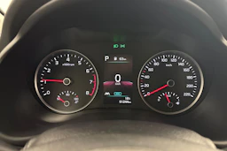 harmaa Kia Stonic 2021 kuva 19.