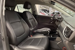 harmaa Kia Stonic 2021 kuva 28.