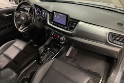 harmaa Kia Stonic 2021 kuva 29.