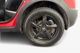 Punainen Kia Stonic 2021 kuva 9.