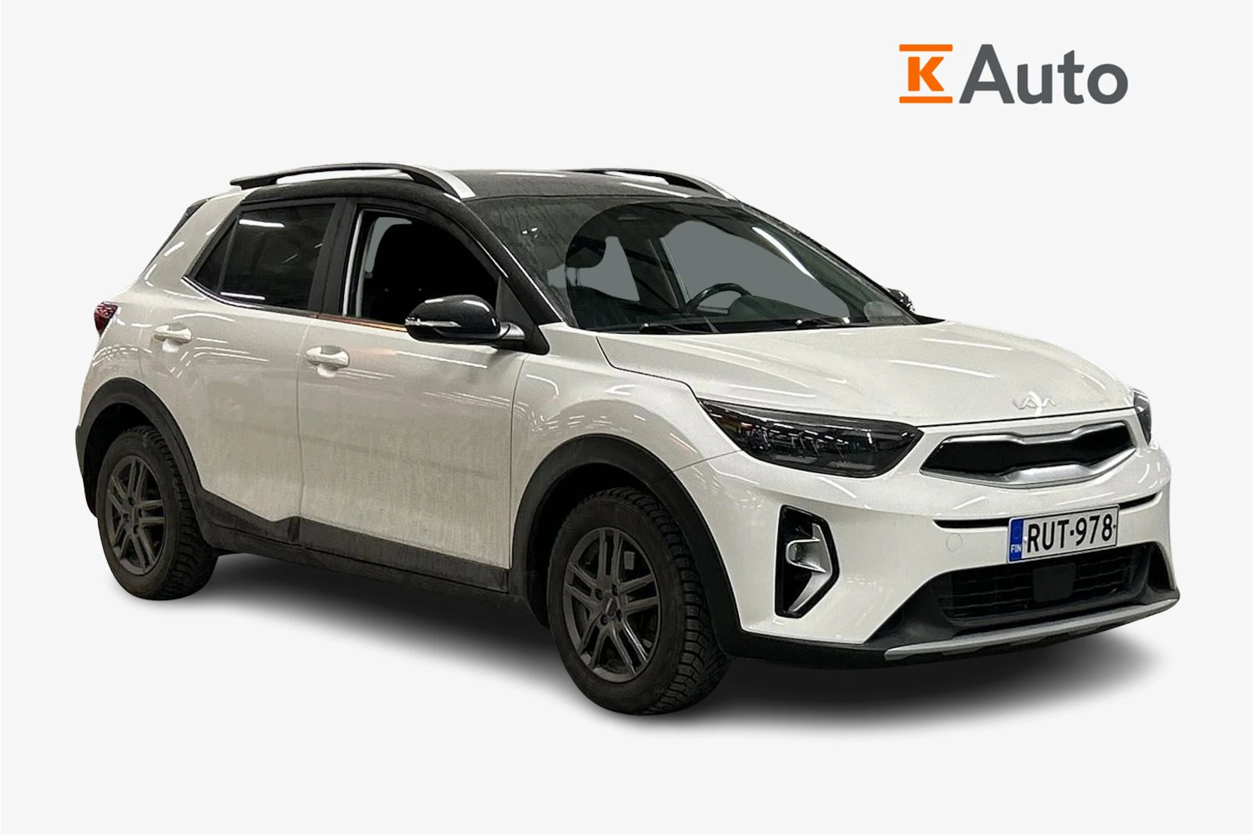 valkoinen Kia Stonic 2022 kuva 1.