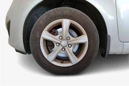 Hopea Kia Venga 2011 kuva 9.