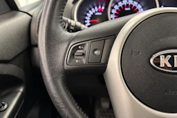 sininen Kia Venga 2011 kuva 17.