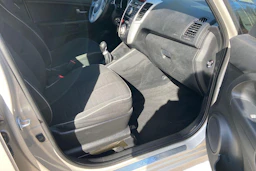 hopea Kia Venga 2011 kuva 11.