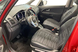 punainen Kia Venga 2014 kuva 6.