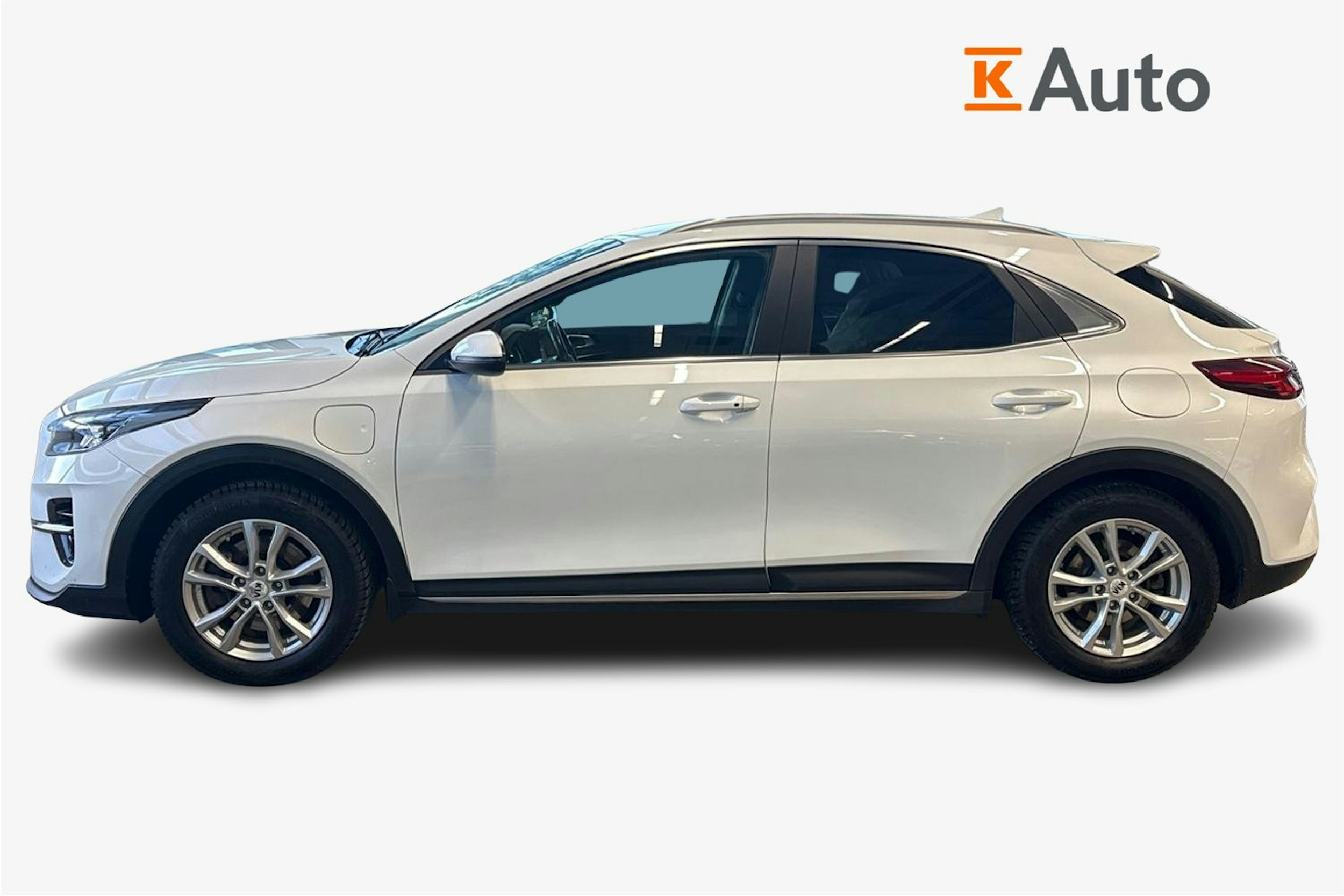 valkoinen Kia XCeed 2020 kuva 5.
