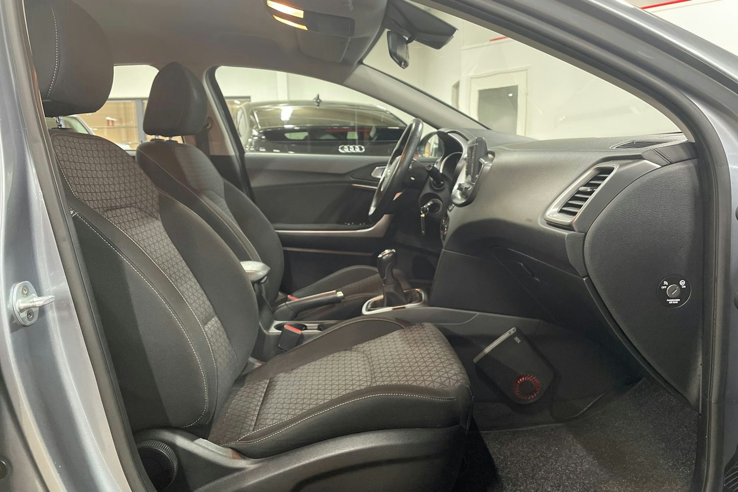 Hopea Kia XCeed 2020 kuva 14.