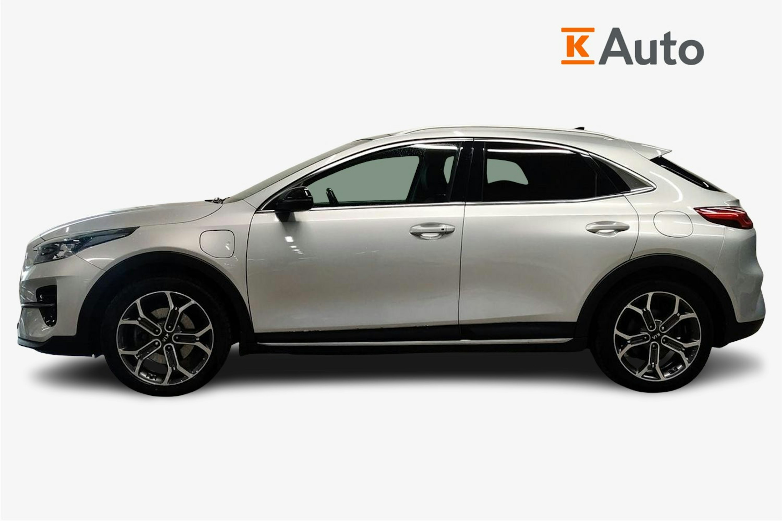 harmaa Kia XCeed 2020 kuva 6.