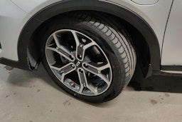 harmaa Kia XCeed 2020 kuva 13.