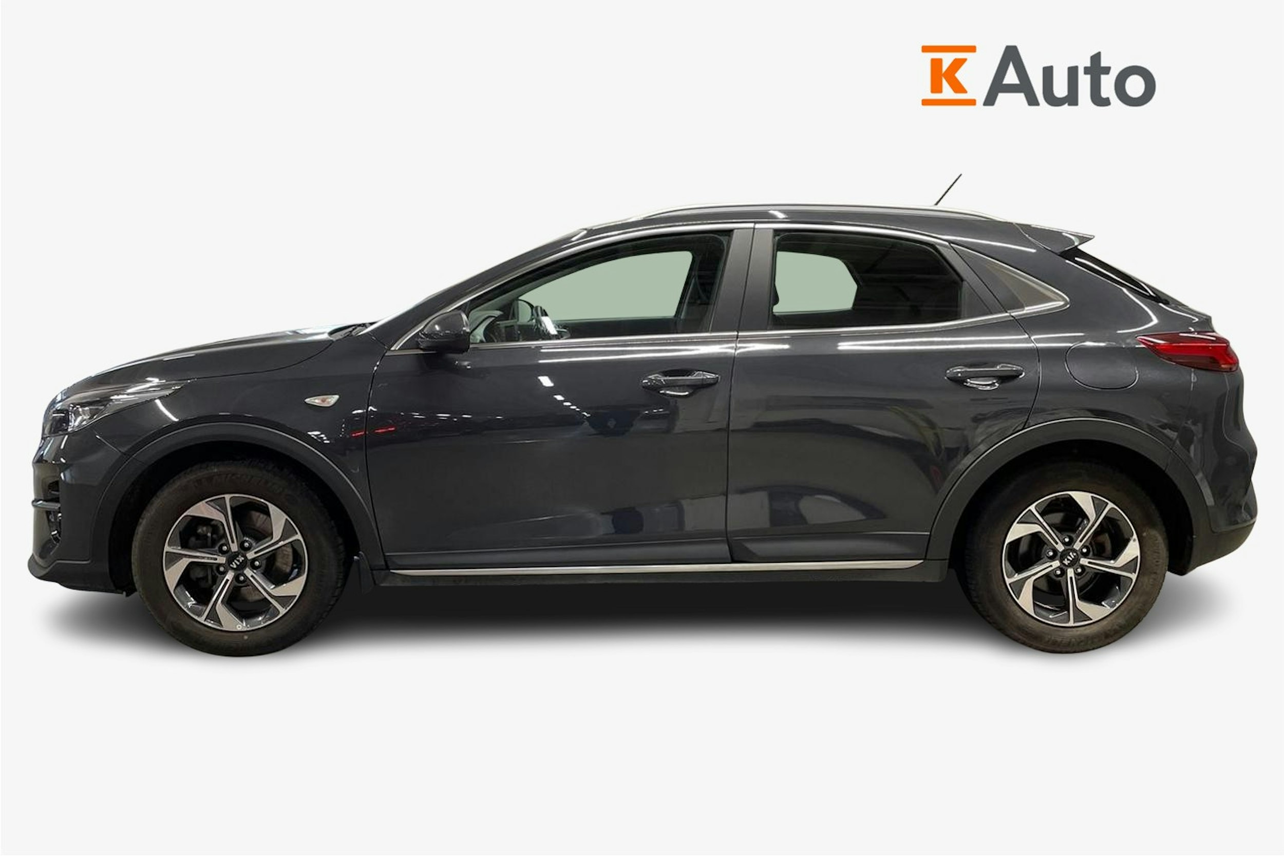 harmaa Kia XCeed 2020 kuva 6.